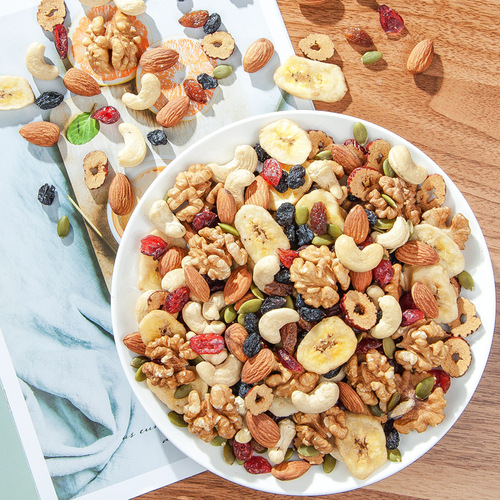 Daily nut snacks large canned combination mixed nuts nuts roasted seeds and nuts snacks wholesale