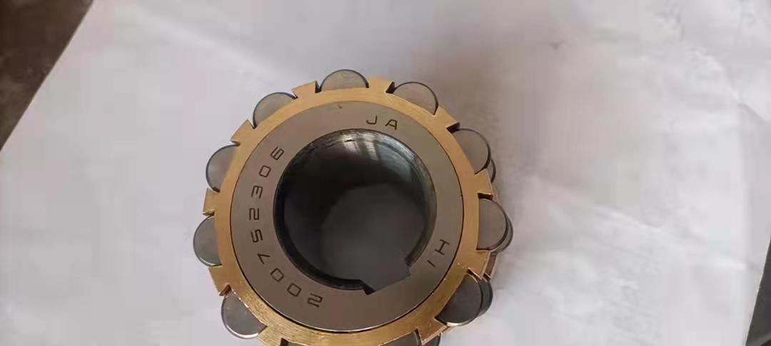 通用减速机圆柱滚子轴承200752306 偏心滚子轴承 偏心轴承
