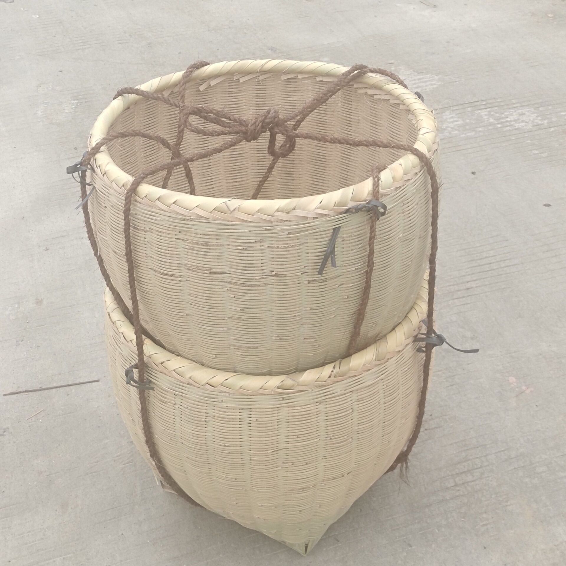 큰 바구니 한 쌍 + 밧줄 한 쌍