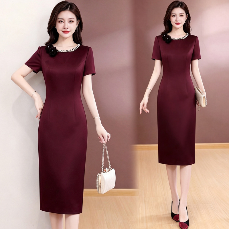 Fashionable Wedding Banquet Plus-Size Dress for Middle-Aged Women, 2026 Summer Slim-Fit Young Mom Mid-Length Dress