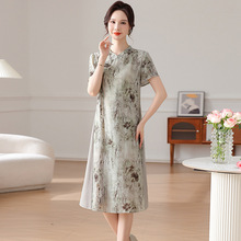中年妈妈装时尚简约新中式国风百塔裙子2025中老年夏季新款连衣裙