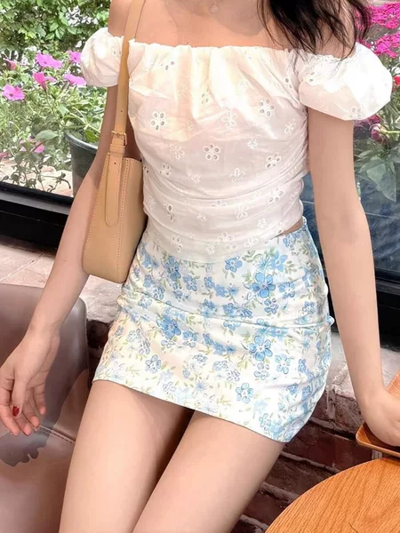 Plus-Size New Chinese-Style Blue Floral A-Line Skirt for Women, Summer Slimming Hip-Hugging Skirt, Anti-Exposure Short Skirt