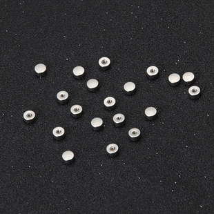 ����Ʒ���P��䓰�׈A��AƬ���Q���ݼy������0.8mm�A��