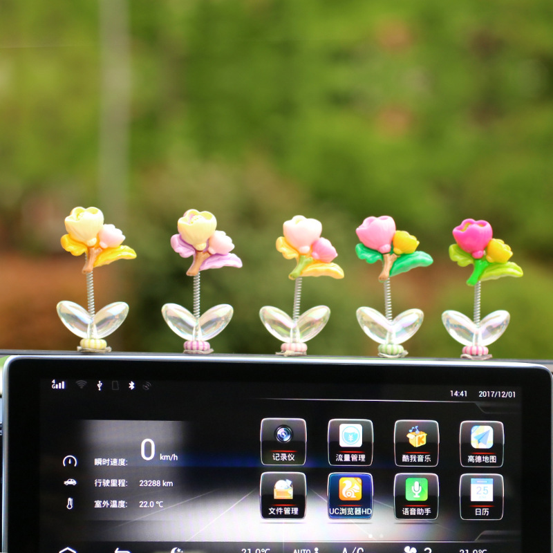 Nuevos adornos de automóviles de tulipanes para niñas decoración de consola central de automóviles frescos adornos de flores de cabeza