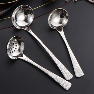 304 stainless steel hammered soup spoon light colander soup shell hot pot colander soup long handle soup spoon dumpling porridge