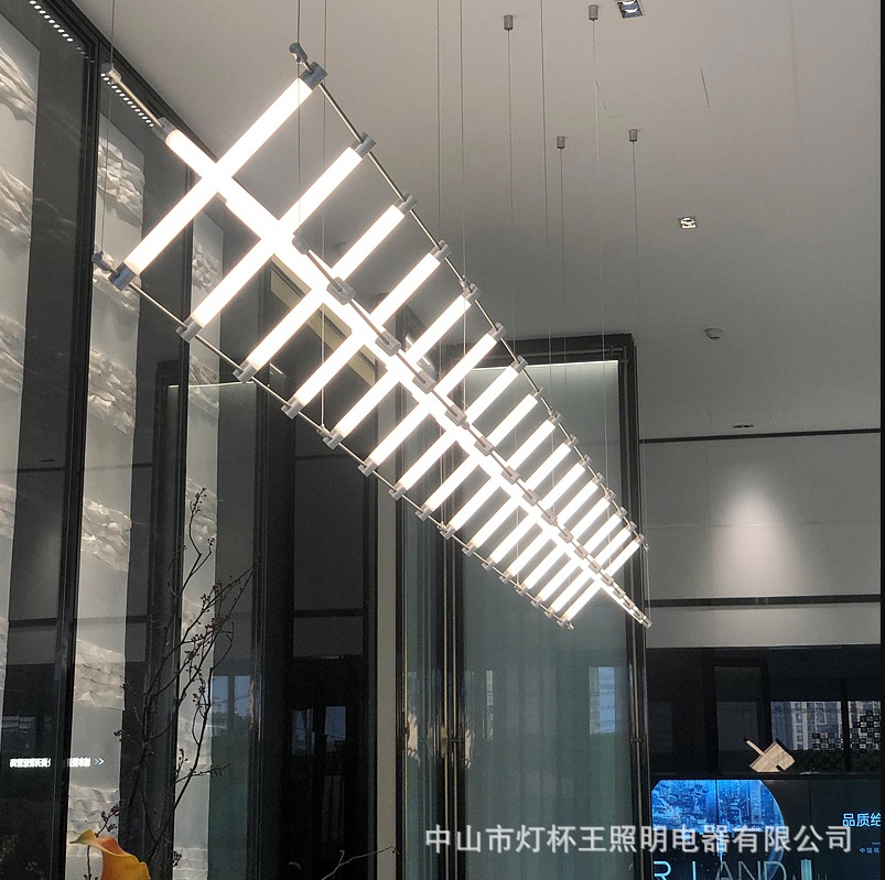 Minimalista tienda de ropa bar oficina combinación de lámparas Maza sala de té hotel lobby sala de estar cajero restaurante lámpara candelabrada