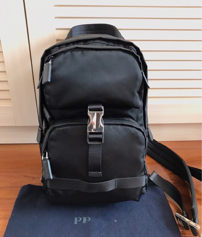 P parachute nylon LAMPO zipper waist bag chest Bag Men's bag shoulder messenger bag high quality 2VZ013 P parachute nylon LAMPO zipper waist bag chest Bag Men's bag shoulder messenger bag high quality 2VZ013