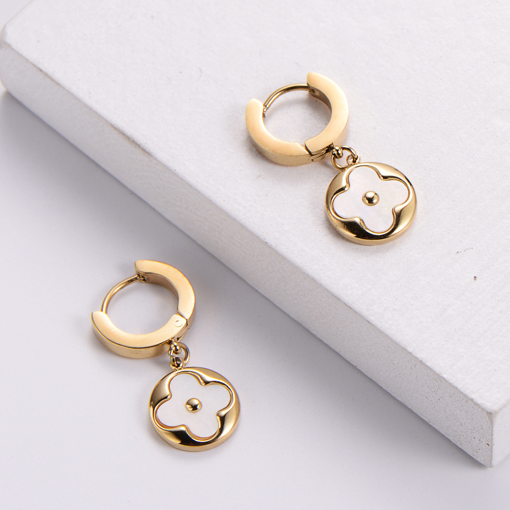 Simple Style Flower Titanium Steel Hoop Earrings Gold Plated Shell Stainless Steel Earrings