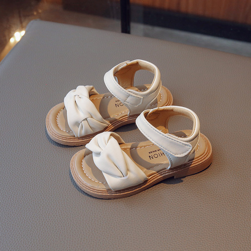 2024 new summer Korean style sandals for children and girls 3-6 years old soft-soled non-slip beach shoes