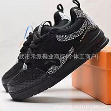 ��óר��trainer¿�Ұ�Ь�˶�Ь͸������������Ů��ĸ���Ь�ܲ�