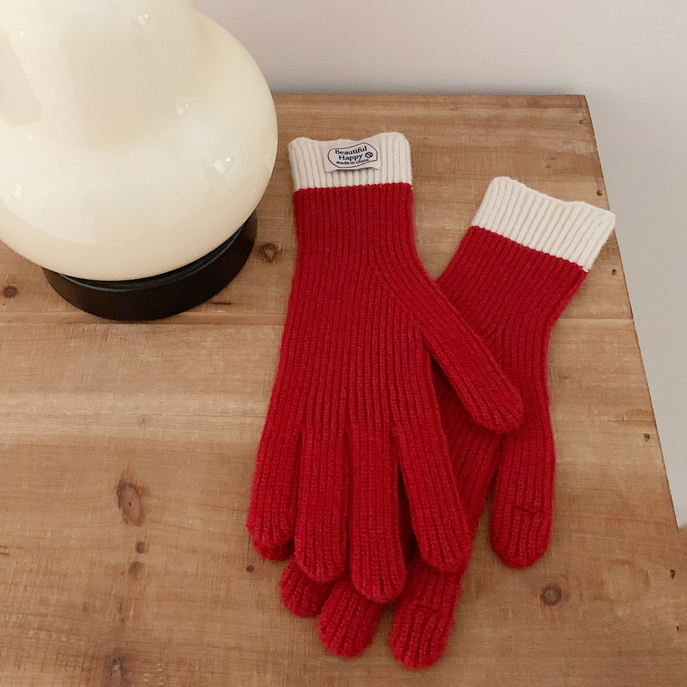 Inswind guantes de tejido de cordilla coreana de cachemira de color sólido de invierno caliente para mujeres arco de pantalla táctil guantes de dedo de moda