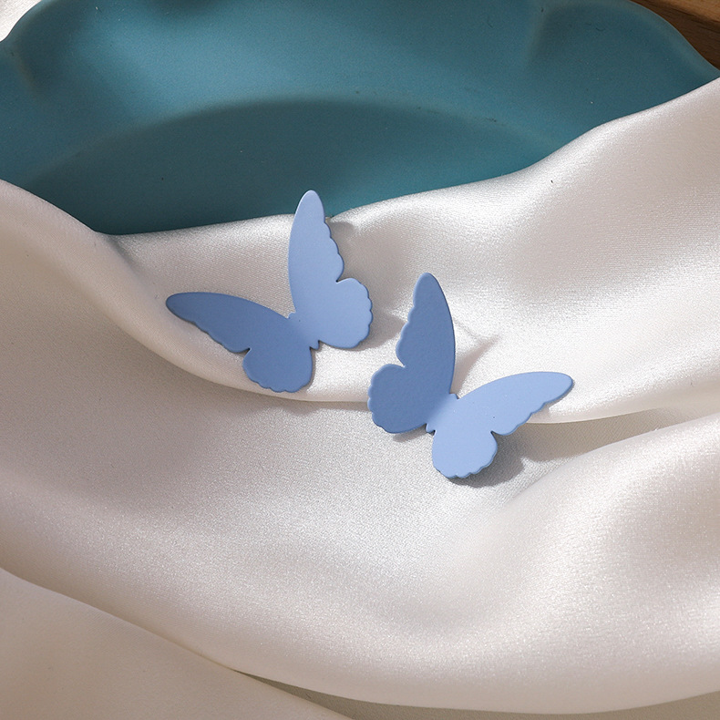 Fashion blue flowers pearl earrings