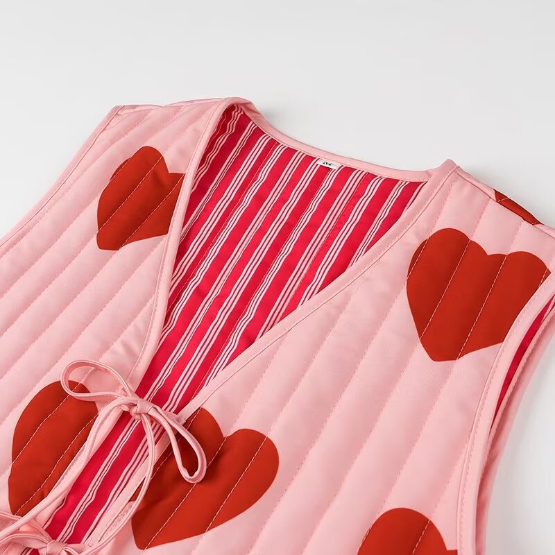 Naisten vaatteet syksyllä 2024 uusi katumuoti rento V-love-toppi_voghion.com