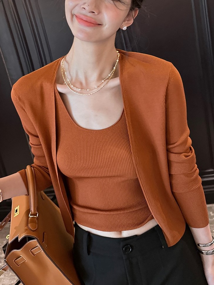Knitted vest
