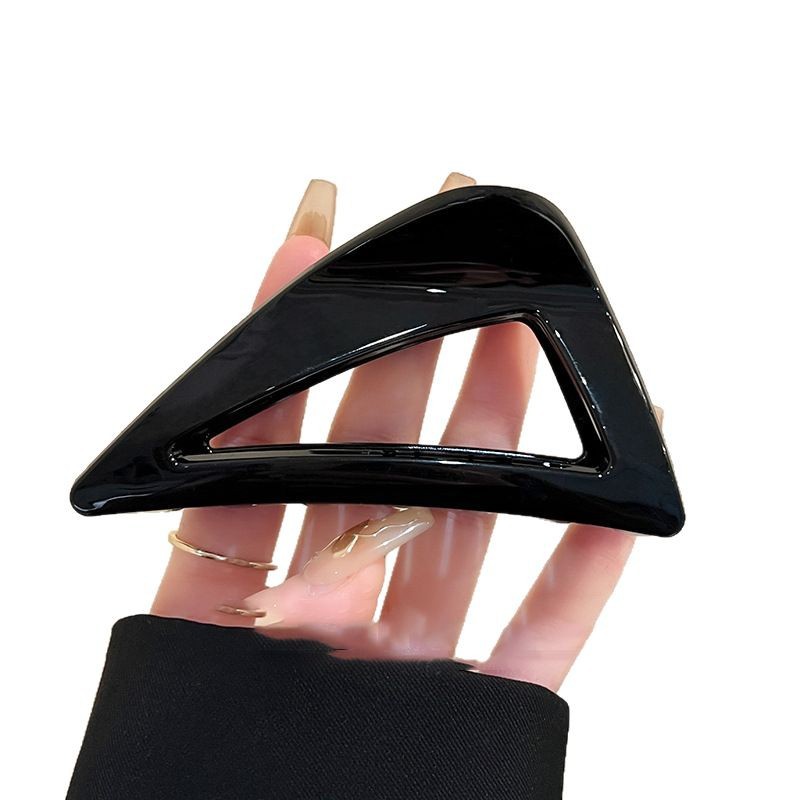 Agarre para el cabello acrílico triangular estilo coreano simple en la parte posterior de la cabeza, clip de tiburón, muchos accesorios para el cabello, lujo ligero, sensación de alto nivel