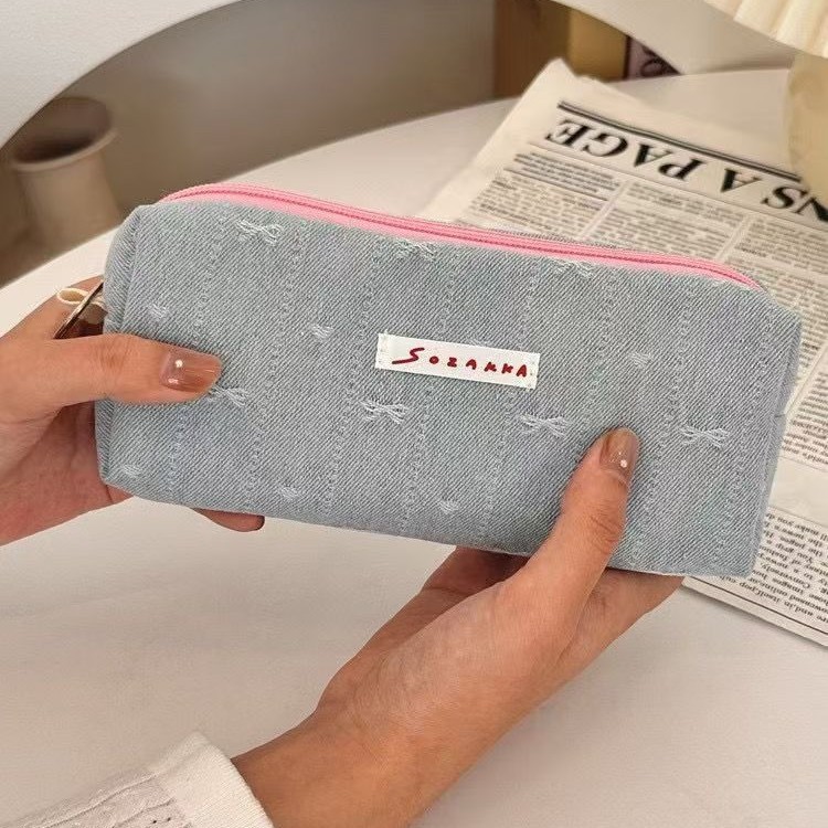 Denim stationery with bow