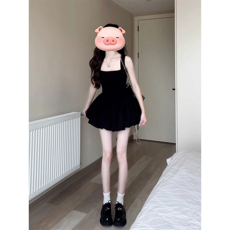 白色收腰吊带连衣裙女夏日漂亮绝美小白裙子蓬掐腰a字短款花苞裙|undefined