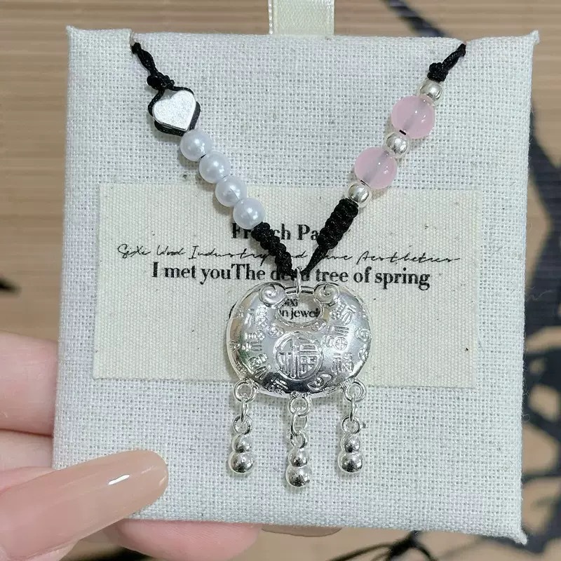 Ventas al por mayor en caliente nuevo collar de bloqueo de seguridad chino estilo antiguo femenino estilo de alta calidad collar tejido a mano estilo nacional personalidad