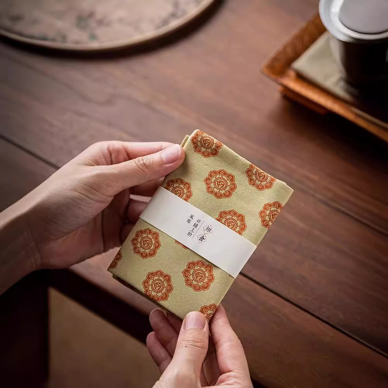 small size double-layer absorbent tea towel cloth personal tea pot towel tea sea anti-scalding heat insulation lifting cloth small fresh clean square