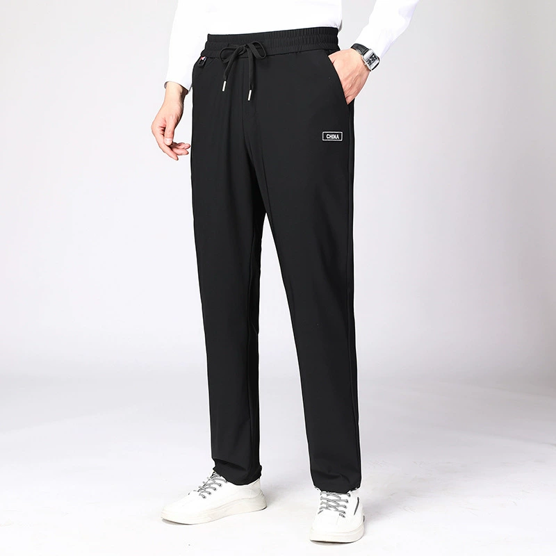 Мужские брюки из ледяного шелка, прямые, свободного кроя, спортивные, с эластичным поясом, из молочного шелка, тонкие, повседневные брюки для папы, дышащие и комфортные.