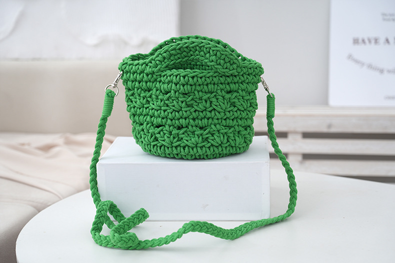 Women's Small Cotton Rope Solid Color Vacation Classic Style Weave Bucket Open Straw Bag display picture 5