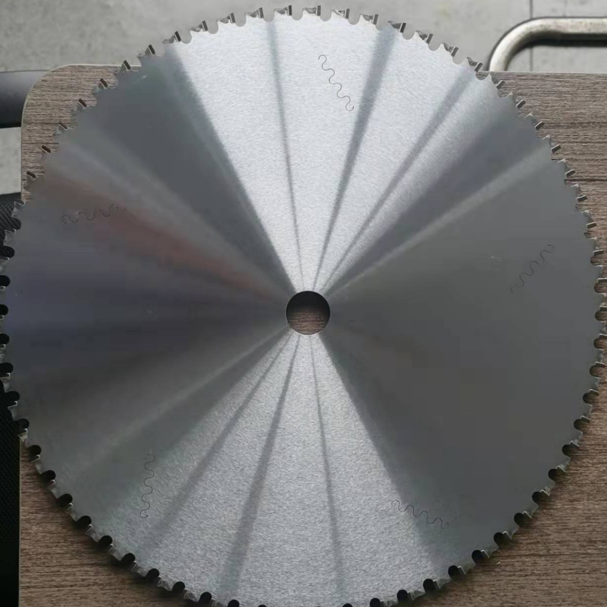 锐无敌款实木板材精切锯片胶合板密度板PS相框255/305/355/120齿