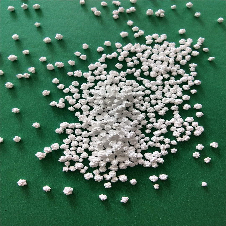 1-3毫米小刺球无水氯化钙 94含量颗粒氯化钙 工业级氯化钙
