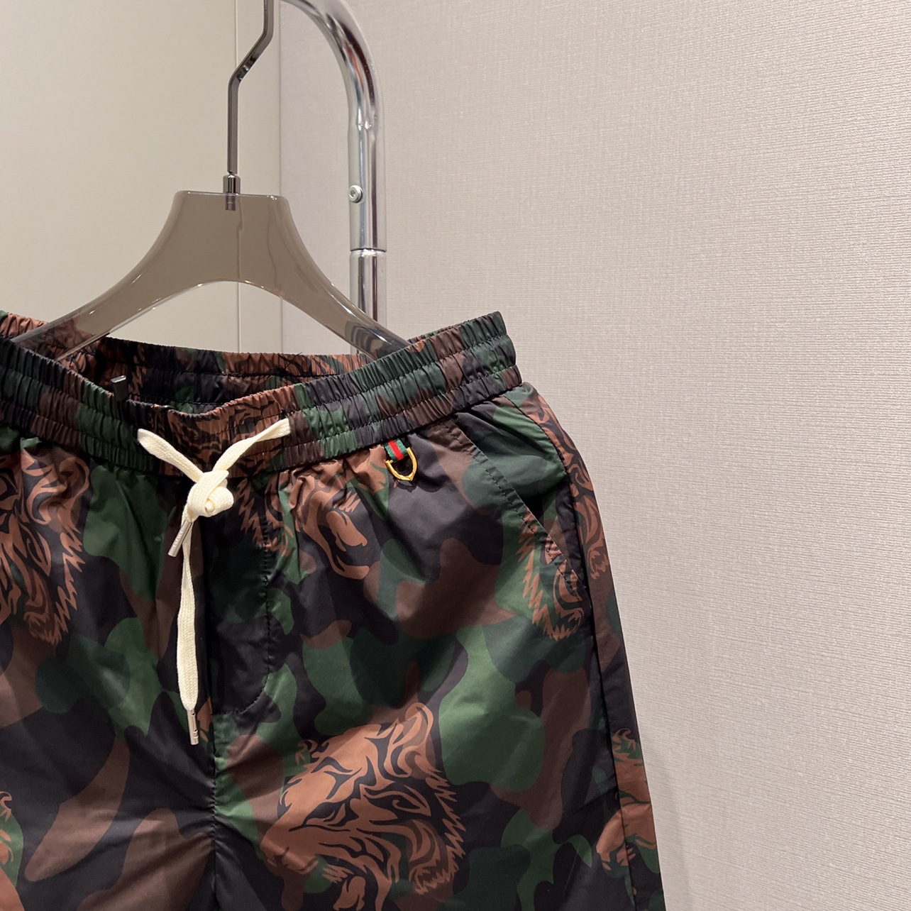 Men's Ice Silk Casual Shorts Lightweight Breathable Tiger Print Summer Beach Streetwear Sports_viptrois.com