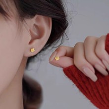 玫瑰花耳钉高级感森系白玫瑰耳钉简约小众设计感养耳洞甜美耳环