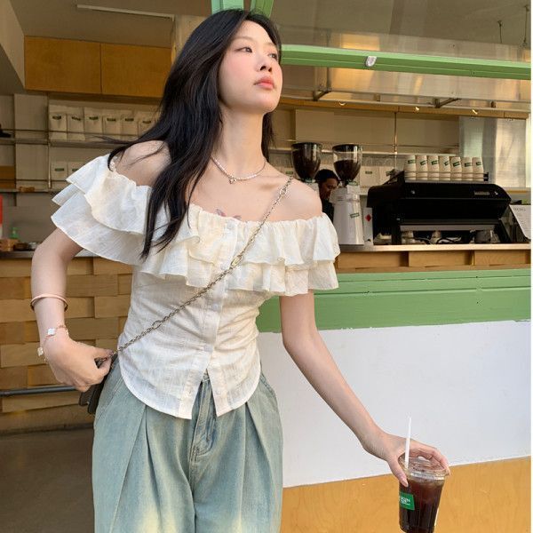 Apricot French One-Line Collar Ruffled Short-Sleeved Shirt for Women Summer 2025 New Sweet Style Slim Short Top