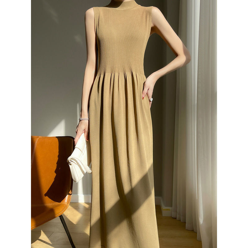 Women's Spring and Summer New Elegant Slim-fit Sleeveless Bead Knitted Long Dress with Half-high Collar dress