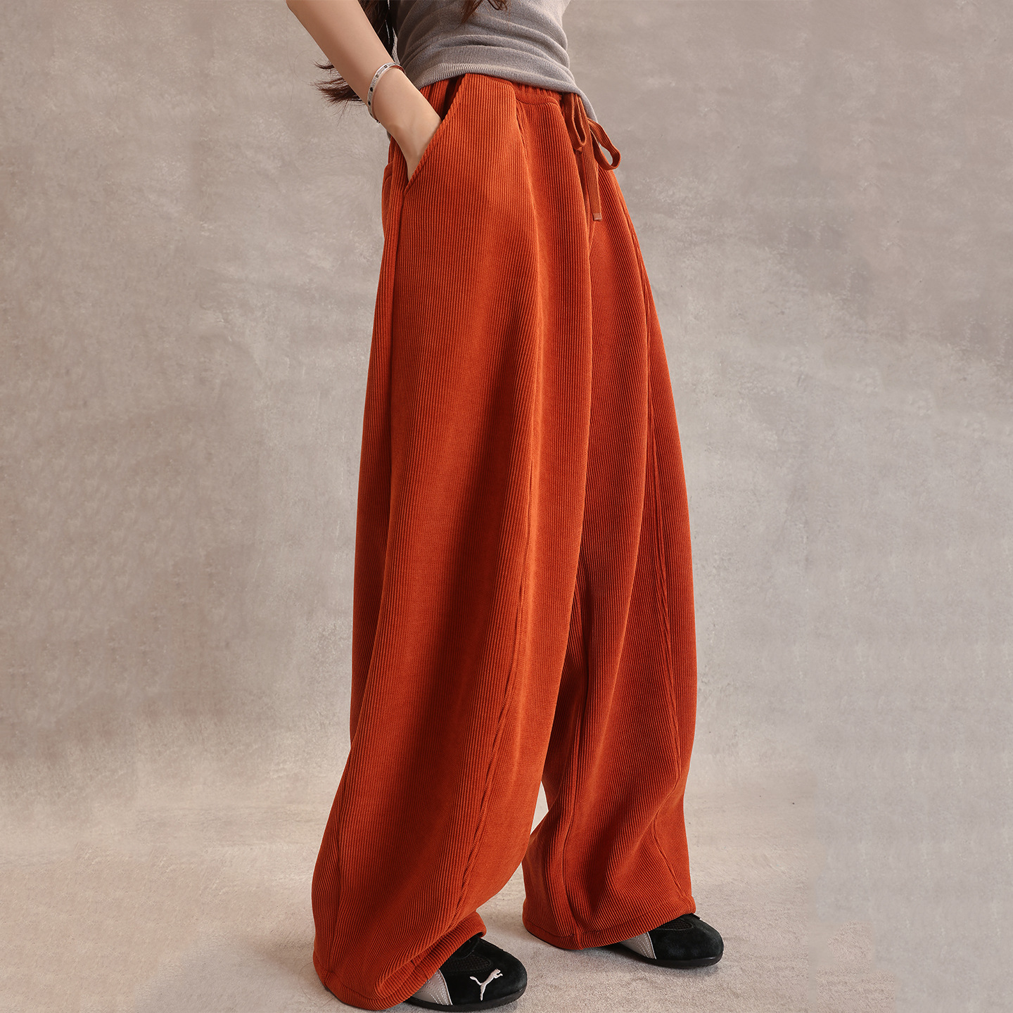 秋冬女抽绳松紧腰加绒薄绒磨毛灯芯绒阔腿裤宽松休闲长裤MD5239