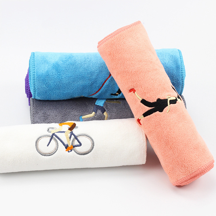 Microfiber Towel with Extended Length, Sweat Absorbent Quick Dry Sports Towel for Yoga Marathon Portable Fitness Towel with Logo Printing