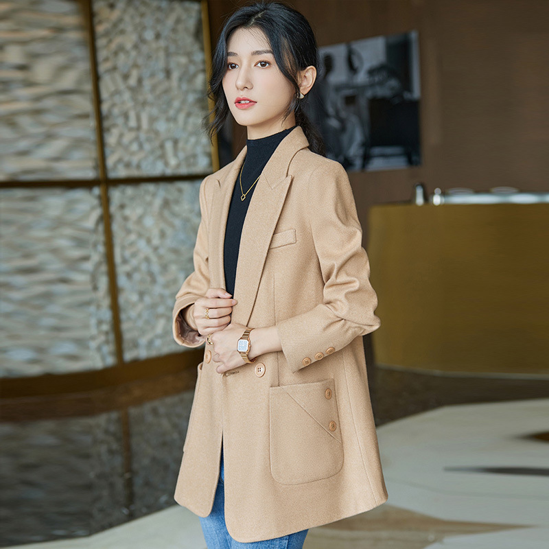 Khaki autumn fashionable elegant professional classic suit jacket