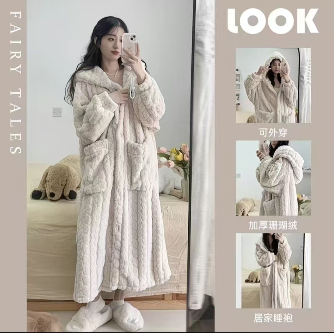 흰색 자카드 잠옷