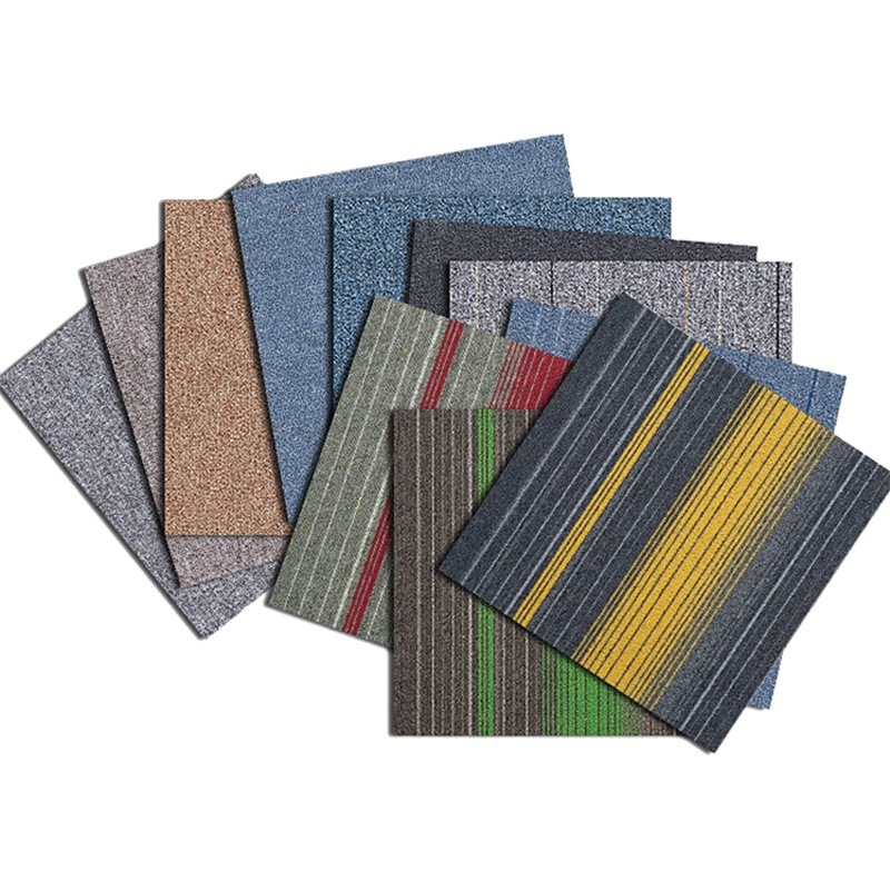 オフィスカーペットのブロックは、商用オフィスビル会社の防火難燃テーブルルームビリヤードホール工場をつなぎ合わせている