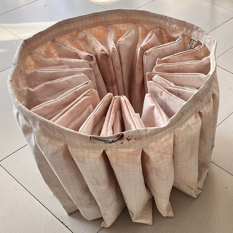 Производитель оборудования для удаления пыли производит фильтр-мешок для пылесборника, мешок для карамбола, фильтр-мешок для пылесоса, тканевый мешок специальной формы.