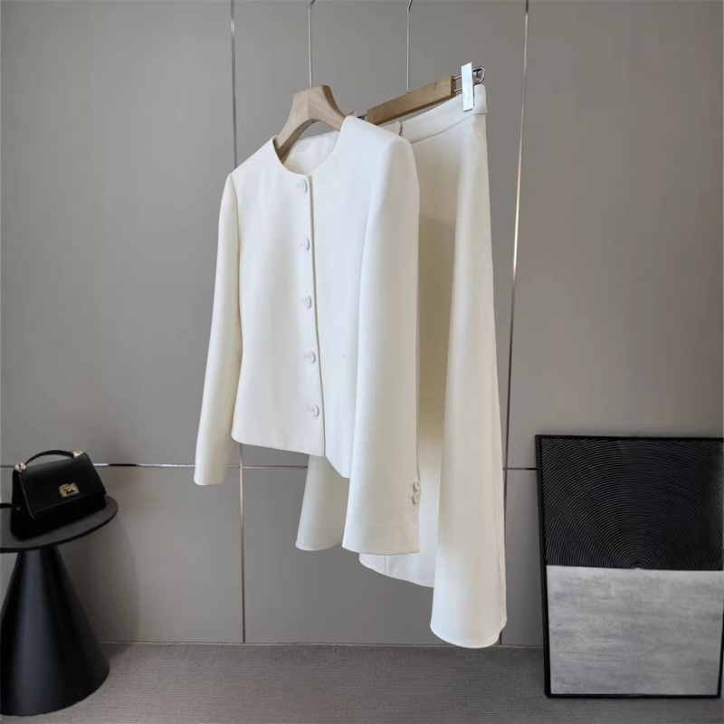 Gorgeous~ White Moonlight!~~ Special Fabric! Merino Wool Bemberg Tailored Jacket + Umbrella Skirt Gorgeous~ White Moonlight!~~ Special Fabric! Merino Wool Bemberg Tailored Jacket + Umbrella Skirt
