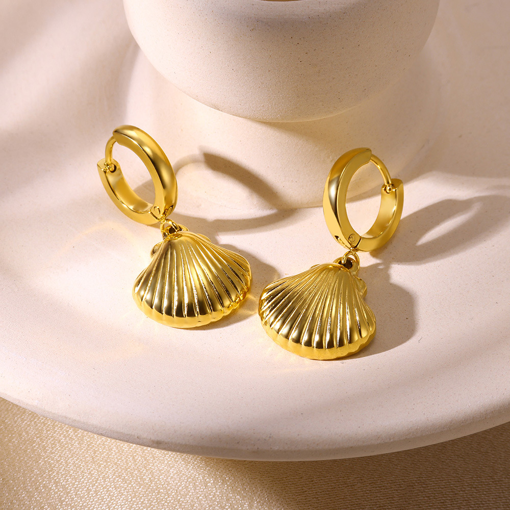 9g Weight 0.03µm-0.05µm Gold Plating Thickness PVD Coated Gold Plating Process 304 Stainless Steel Ear Needle Material Real Gold Plated Plating Material Charm Sleeper Hoop Earrings, Dangling Earrings Classification 1 Pair Quantity Holiday Occasion 304 Stainless Steel Material Solid Color Pattern All Seasons Season Women's Gender Polished Finish Vacation, Simple Style Style Waterproof Non Tarnish, Plating Craft PVD Coated Real Gold Plated Solid Color 304 Stainless Steel Vacation Simple Style Waterproof Non Tarnish Charm Sleeper Hoop Earrings Dangling Earrings 7