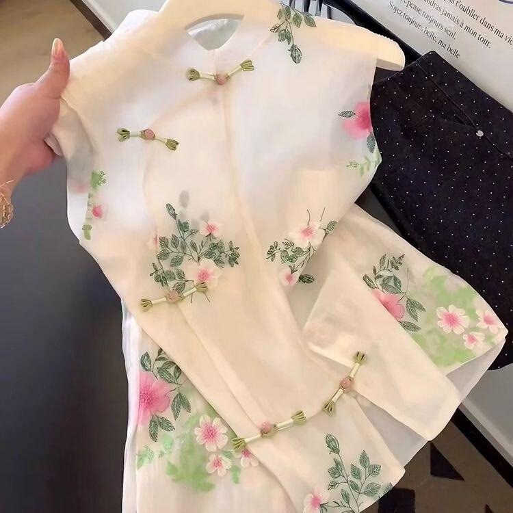 New Chinese-Style Embroidered Button Fashion Thin Vest for Women, Summer Fashion Unique Stand Collar Sleeveless Trendy Top