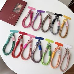 潮の金は色のinsにぶつかって編んで携帯電話の縄の短い金の手首の縄を編んで飾ります。