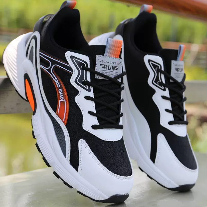 Мужская обувь Новая осенняя и зимняя легкая беговая обувь Корейская модная обувь Мужская повседневная обувь папы мягкая подошва нескользящая спортивная обувь