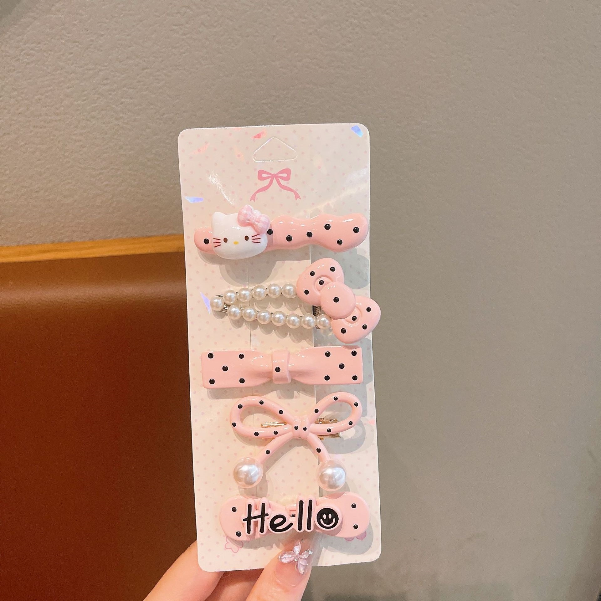 Nuevo estilo coreano arco clip para el cabello adorable niña KT toque de cabello para niños no lastimar el cabello frises clip para la boca