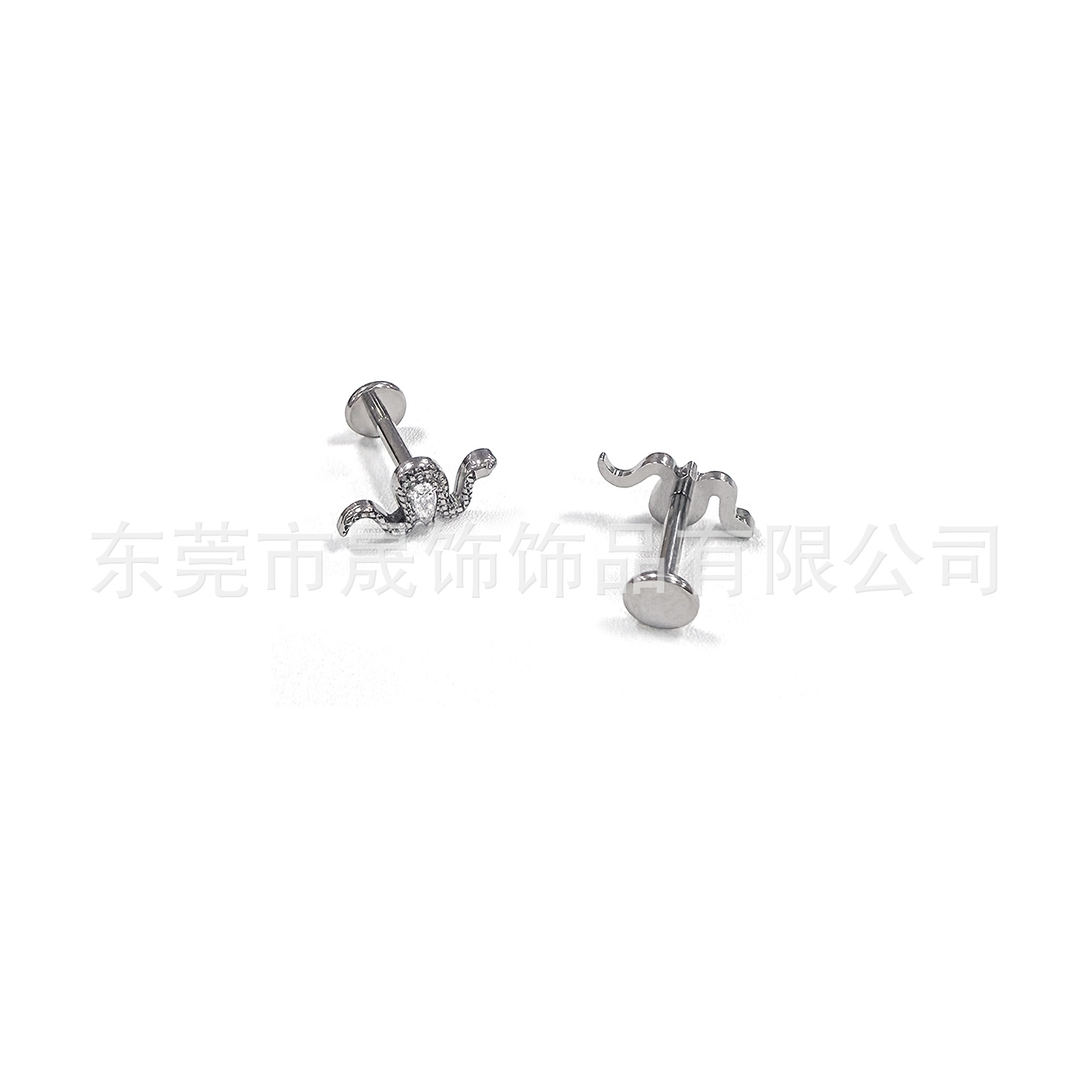 F136 Titanium Alloy 灵动 Snake Ear Stud Studded 5A Cubic Zirconia Helix Cartilage Stud G23 Titanium Internal Thread Labret Stud Piercing Jewelry