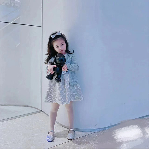  Spring and Autumn New Baby Gold Filigree Lattice Outerwear Thin Knit Long Sleeve Cardigan for Girls and Children Air Conditioning Shirt Sun Protection Suit
