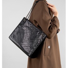 羳Q^ţƤ2025¿߼DƤμб朗l˴Ů