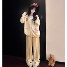 软糯甜美小熊印花半边绒睡衣女冬新款大码保暖针织翻领家居服套装