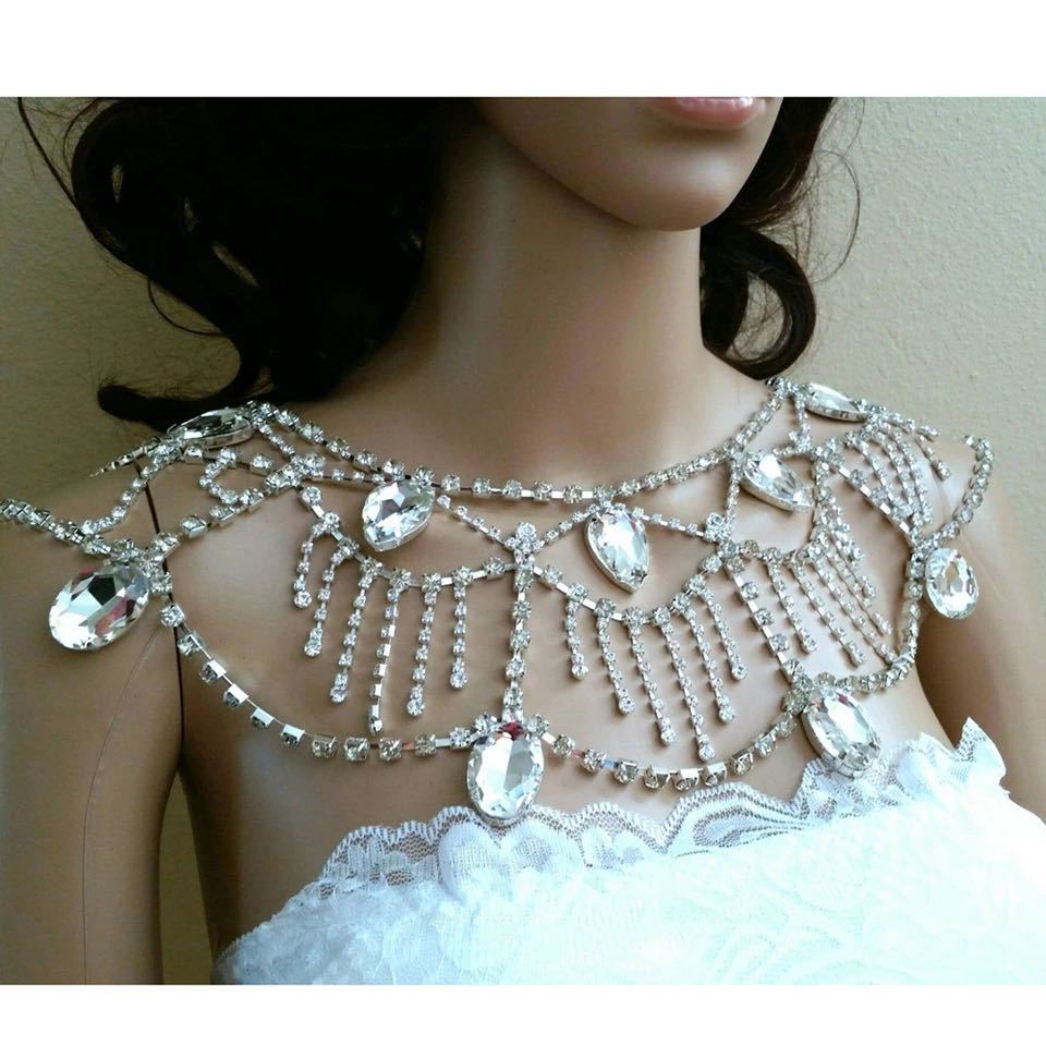 chain for bride with tassels