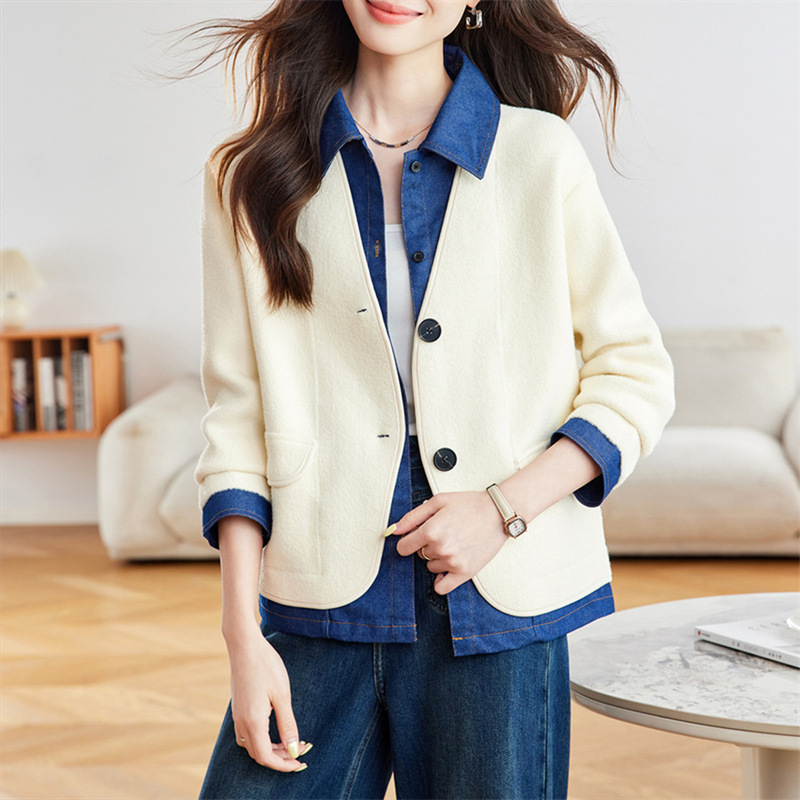 Autumn Clothing 2025 New Style Loose Casual Fake Two-Piece Knitted Cardigan Korean Style Lapel Suit Jacket Women's Short Style