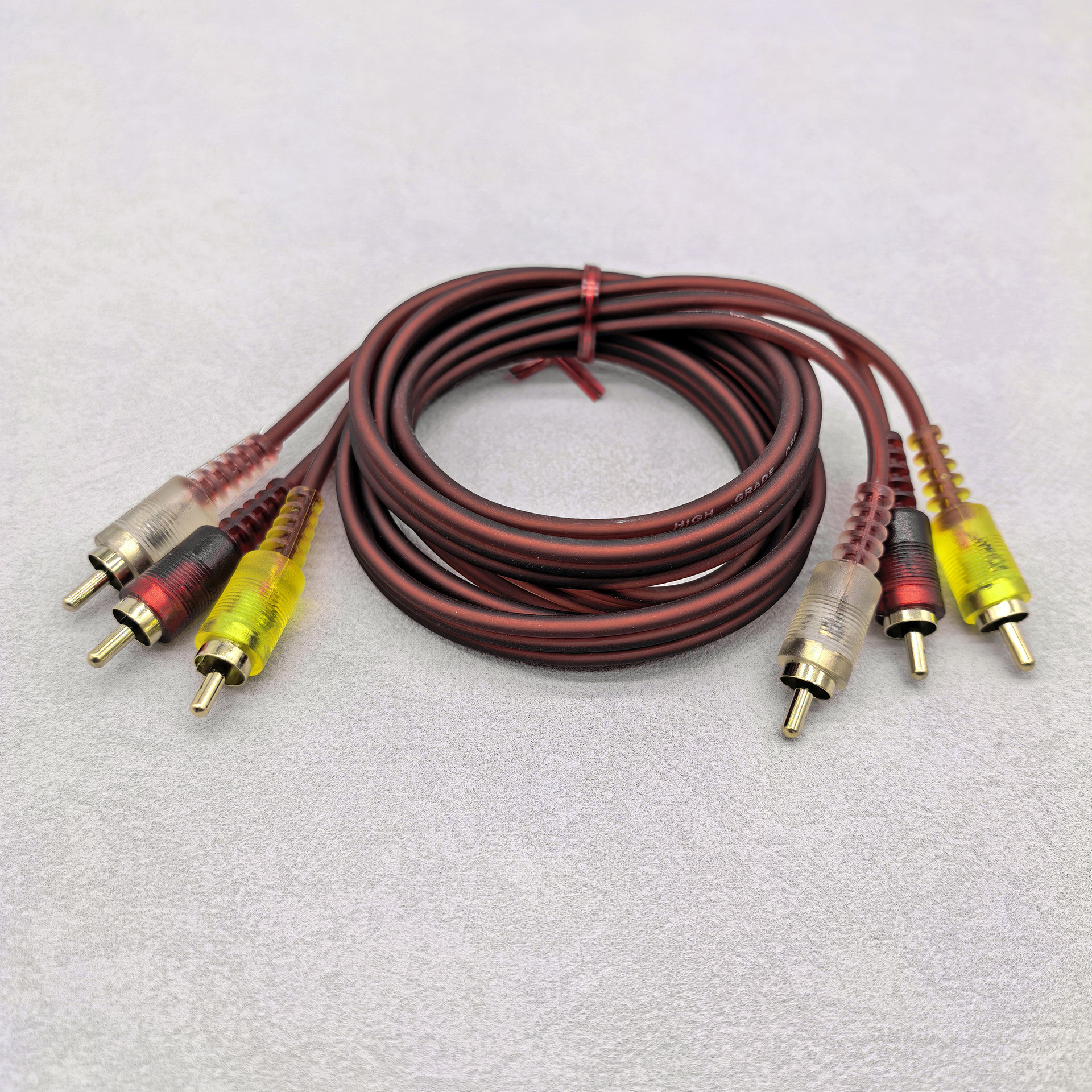 供应磨砂高屏蔽3RCA对3RCA音频线 三对三莲花音频线 六头AV莲花线